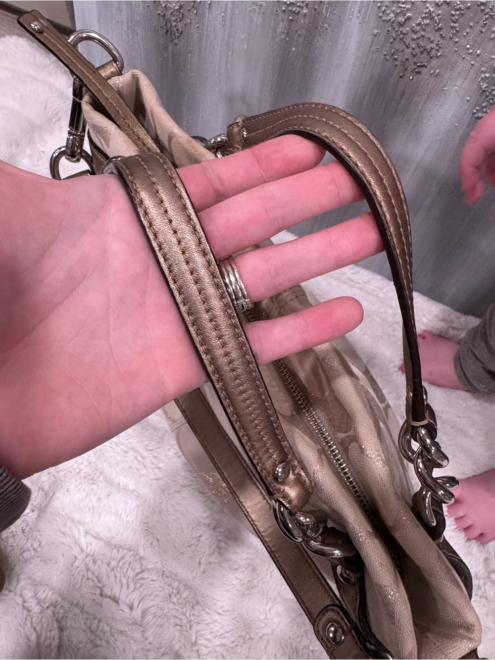 Coach Brooke Shoulder Bag and Wallet - Picture 6 of 9